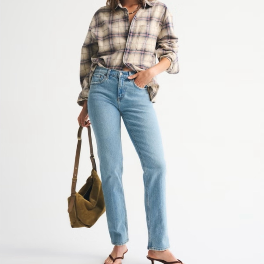 Abercrombie & Fitch Light Blue 90s Straight Leg Jeans